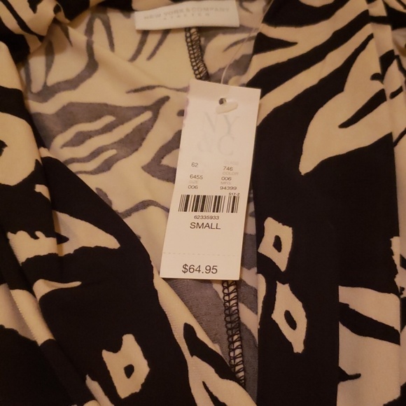 NY & Co Romper - Picture 7 of 8